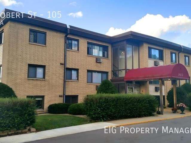 1 BR, 1 BA Apartment 976 Robert St, West St. Paul, MN 55118