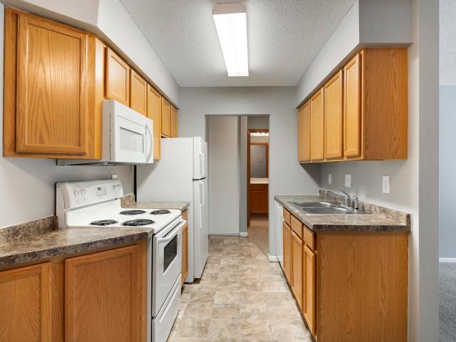 1 BR, 1 BA Apartment 9801 Harrison Road Unit 410 210, Minneapolis, MN 55437