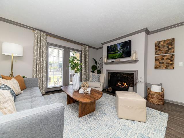 1 BR, 1 BA Apartment 9811 Vieux Carre Drive Unit 9820 11, Louisville, KY 40223