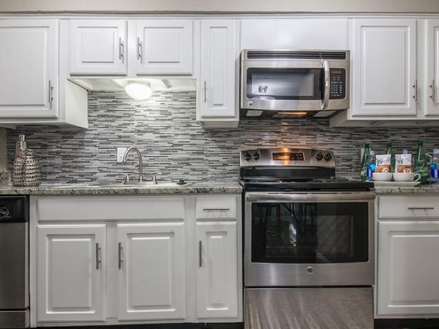 1 BR, 1 BA Apartment 9848 Audelia Rd #1040, Dallas, TX 75238