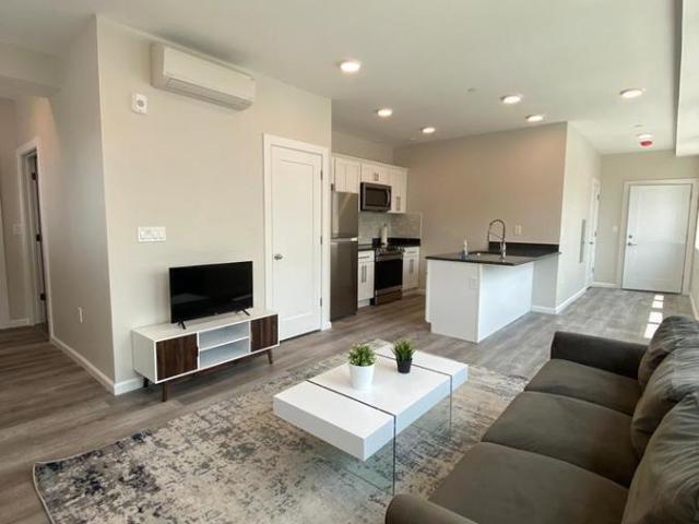 1 BR, 1 BA Apartment 98 Olive Street, New haven, CT 06511