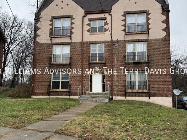 1 BR, 1 BA Apartment 994 Cleveland Ave, Cincinnati, OH 45229