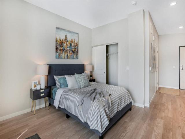 1 BR, 1 BA Apartment 900 14th Ave NE Unit 223, Minneapolis, MN 55413