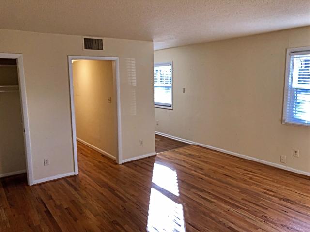 1 BR, 1 BA Apartment 900 Moses Court Unit 901 H, Raleigh, NC 27604