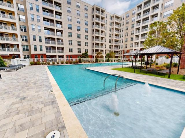 1 BR, 1 BA Apartment 900 North Tryon Street Unit 6105, Charlotte, NC 28206
