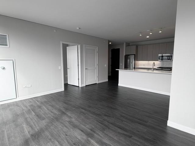 1 BR, 1 BA Apartment 901 W Adams St, Unit 1801, Chicago, IL 60607