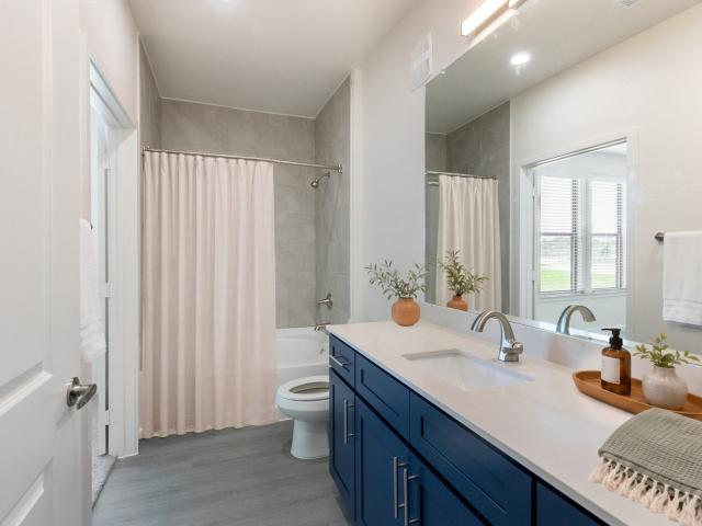 1 BR, 1 BA Apartment 901 East Rendon Crowley Road Unit 1136, Burleson, TX 76028