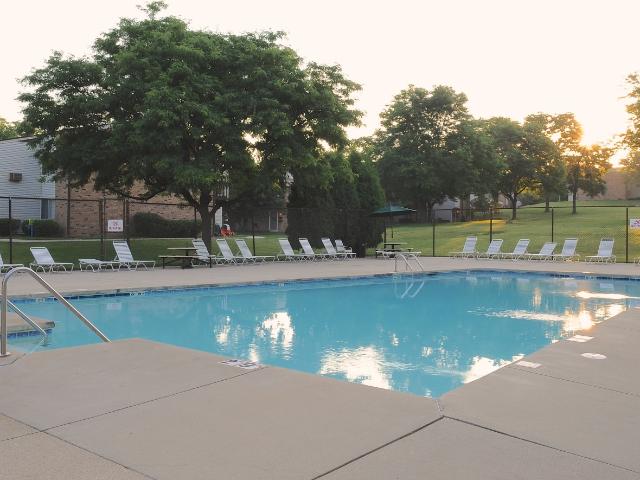 1 BR, 1 BA Apartment 9050 West Waterford Square S Unit 8902, Milwaukee, WI 53228
