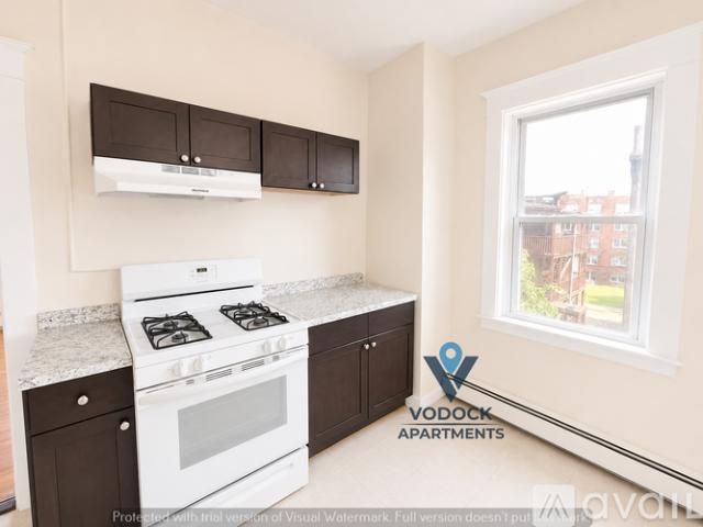 1 BR, 1 BA Apartment 905 Park St, Unit C1, Hartford, CT 06106