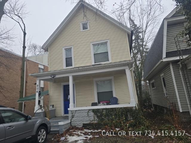 1 BR, 1 BA Apartment 906 Packard St, Ann Arbor, MI 48104