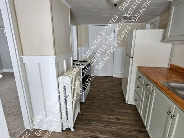 1 BR, 1 BA Apartment 90 Orange St, Manchester, NH 03104