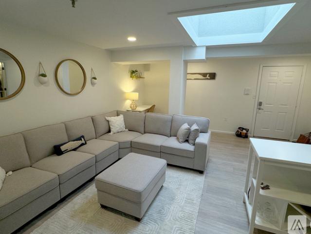 1 BR, 1 BA Apartment 90 Fleet Street, Unit 6 3, Portsmouth, NH 03801
