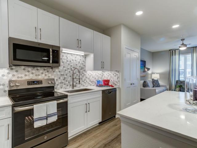 1 BR, 1 BA Apartment 90 Trophy Club Dr Unit 333, Southlake, TX 76092