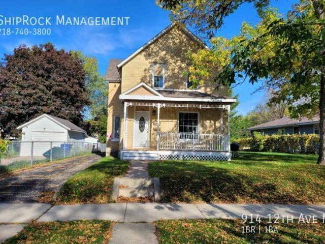 1 BR, 1 BA Apartment 914 12th Ave N, St. Cloud, MN 56303