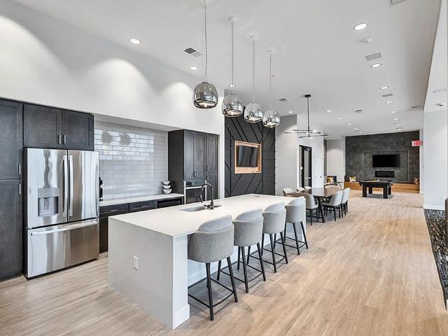 1 BR, 1 BA Apartment 915 South Meridian Street Unit 532, Indianapolis, IN 46225