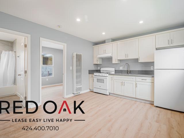 1 BR, 1 BA Apartment 923 W 75th St, Los Angeles, CA 90043
