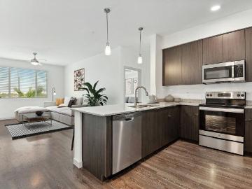 1 BR, 1 BA Apartment 9201 N 83rd Ave Unit 2095, Peoria, AZ 85345