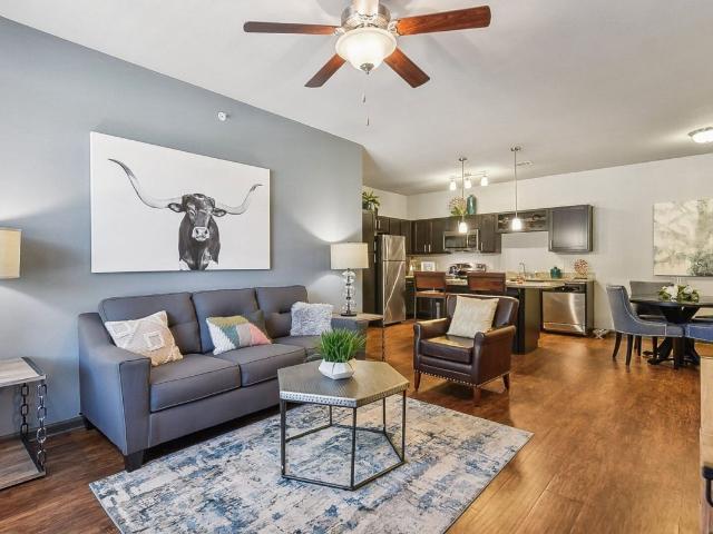 1 BR, 1 BA Apartment 9239 Amberglen Blvd Unit 4110, Austin, TX 78729