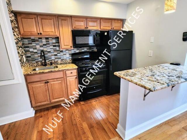 1 BR, 1 BA Apartment 926 Portland Street, Pittsburgh, PA 15206