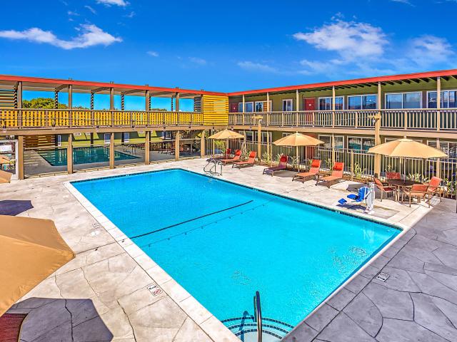 1 BR, 1 BA Apartment 930 Casanova Avenue Unit 930 58, Monterey, CA 93940