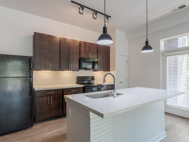 1 BR, 1 BA Apartment 931 Fletcher Ave Unit 415, Indianapolis, IN 46203