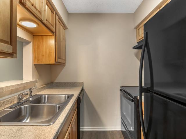 1 BR, 1 BA Apartment 9350 South Padre Island Drive Unit 197, Corpus Christi, TX 78418