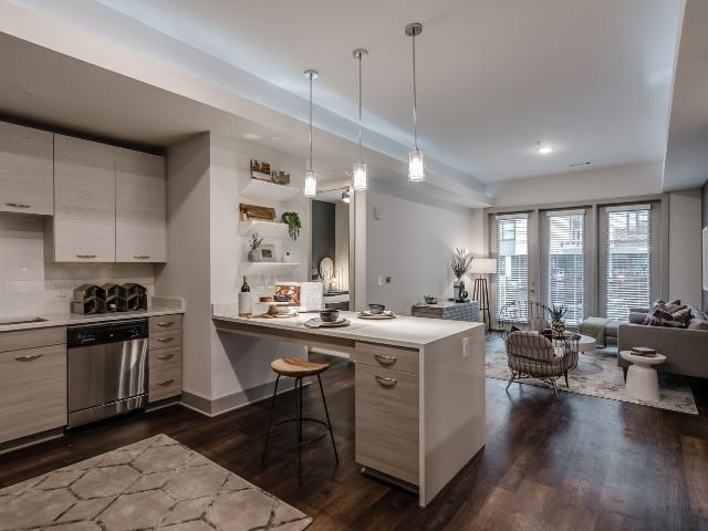 1 BR, 1 BA Apartment 9 City Pl Unit 552, Nashville, TN 37209
