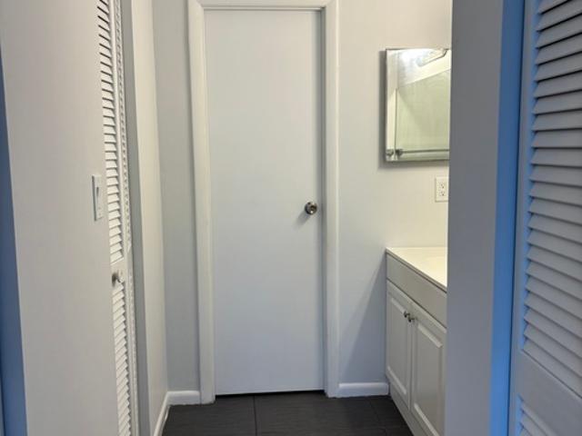 1 BR, 2 BA Apartment N Falls Circle Dr, Unit 409, Lauderhill, FL 33319