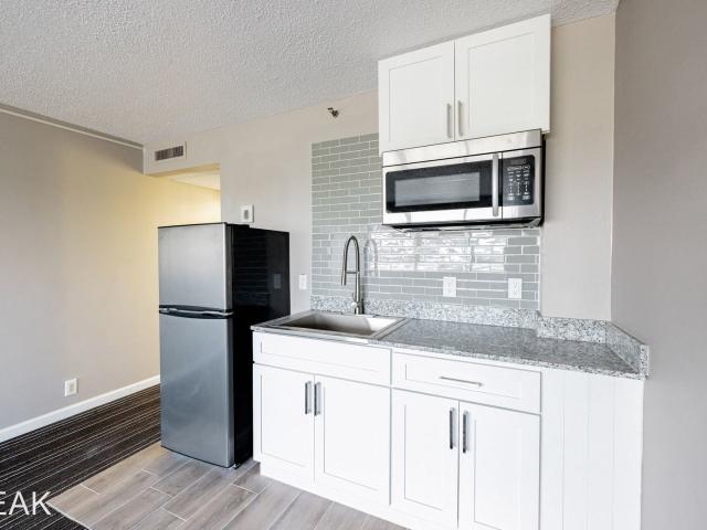1 BR, 2 BA Apartment 14703 Park Row Unit 713, Houston, TX 77079