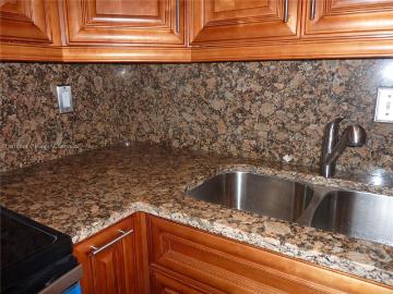 1 BR, 2 BA Apartment 180 Cypress Club Drive, Pompano Beach, FL 33060