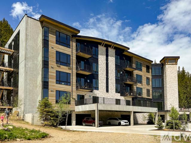1 BR, 2 BA Apartment 100 Iron Horse Way, Unit 405 Executive Penthouse, Winter Park, CO 80482