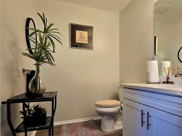 1 BR, 2 BA Apartment 1017 Savi Drive, Corona, CA 92878