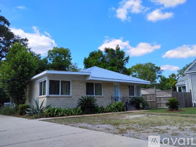 1 BR, 2 BA Apartment 119 Benachi Avenue, Unit 1, Biloxi, MS 39530
