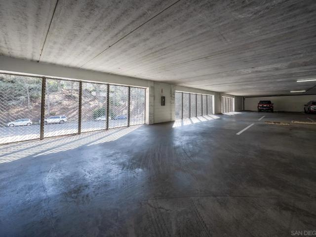 1 BR, 2 BA Apartment 2500 Torrey Pines, La Jolla, CA 92037