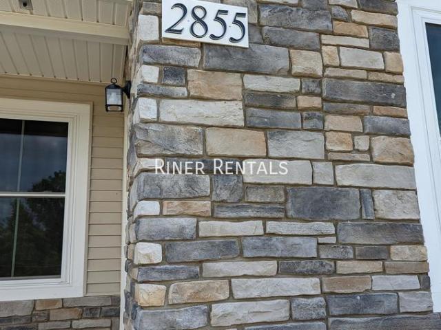 1 BR, 2 BA Apartment 2855 Locust Grove Ct. Apt, Rockingham, VA 22801