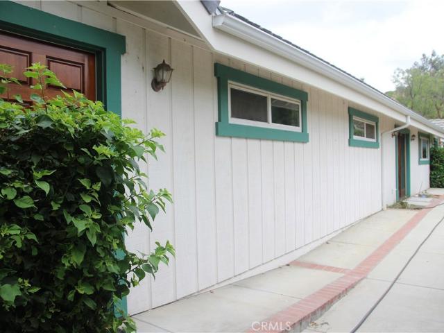 1 BR, 2 BA Apartment 21621 Heather Lee Ln, Chatsworth, CA 91311