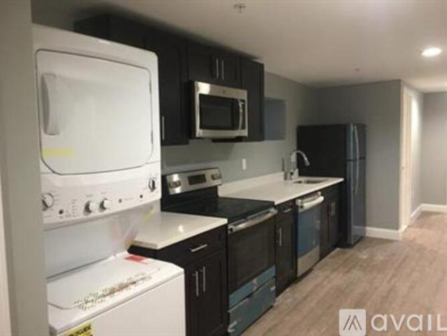 1 BR, 2 BA Apartment 3215 Washington St, Unit B Room 1, Boston, MA 02130