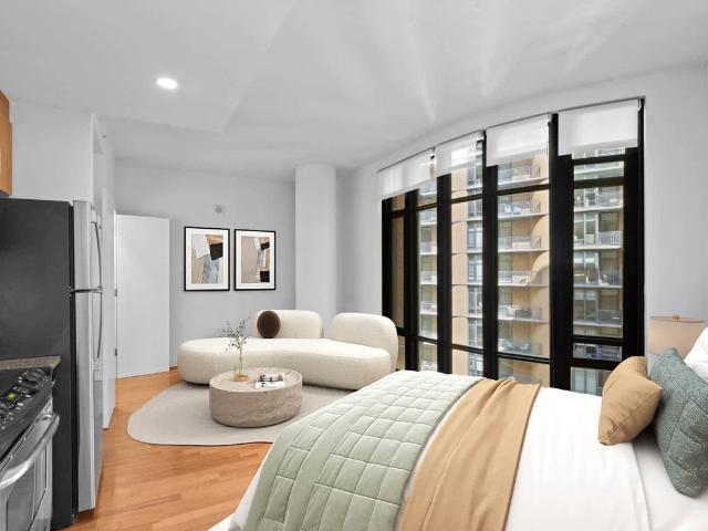 1 BR, 2 BA Apartment 425 Massachusetts Avenue Northwest Unit 801, Washington, DC 20001