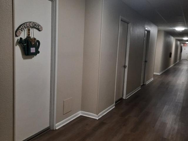 1 BR, 2 BA Apartment 7400 Sun Island Dr S, Unit 107, South Pasadena, FL 33707