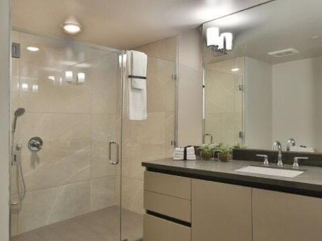 1 BR, 2 BA Apartment 837 South Harvard Boulevard, Los Angeles, CA 90005