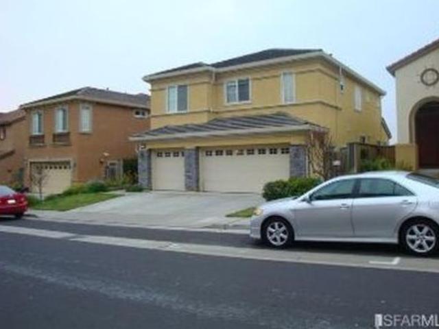 1 BR, 4.5 BA Apartment 107 Bayview Dr, South San Francisco, CA 94080