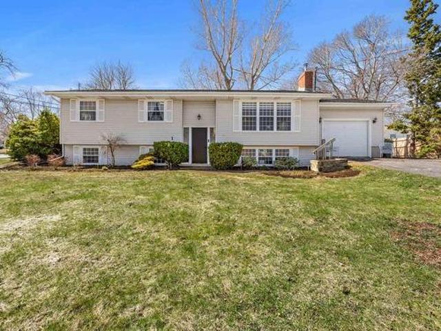 1 Braemore Avenue, Charlottetown, PE, C1E 1N5 house for sale | Listing ID 202608 | Royal LePage