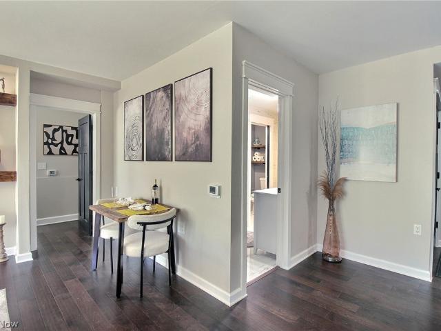 1 Bratenahl Place 105