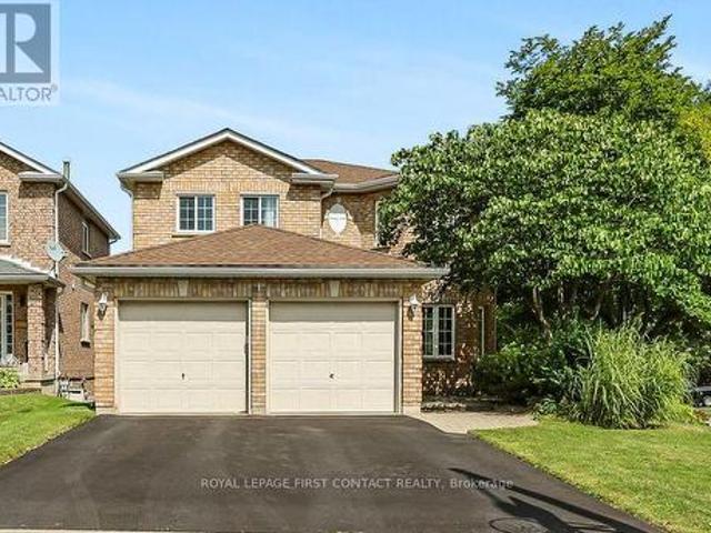 1 Brown Wood Drive, Barrie, ON, L4M 6N4 house for sale | Listing ID S13854 | Royal LePage