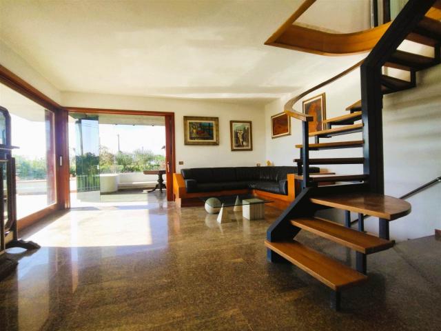 1 Camera Villa Toscana In Vendita A7707rva 319m² Camaiore