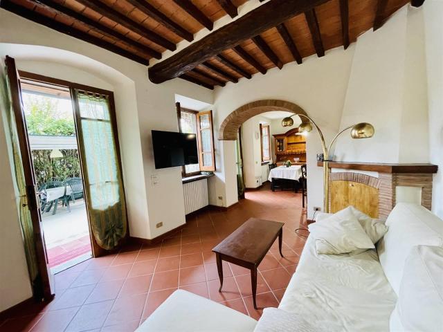 1 Camera da Letto Casa Semindipendente Toscana In Vend. 80m² Forte dei Marmi