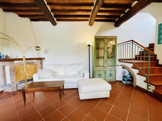 1 Camera da Letto Casa Semindipendente Toscana In Vend. 80m² Forte dei Marmi