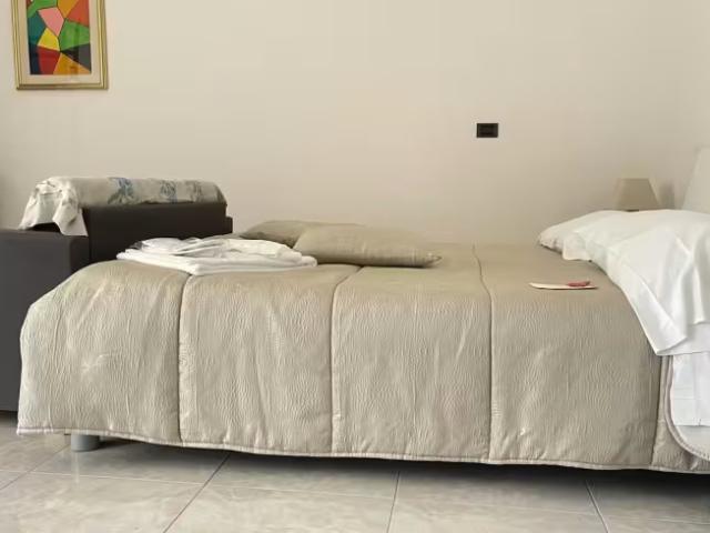 1 camere da letto, Taranto Taranto 74100 98293747