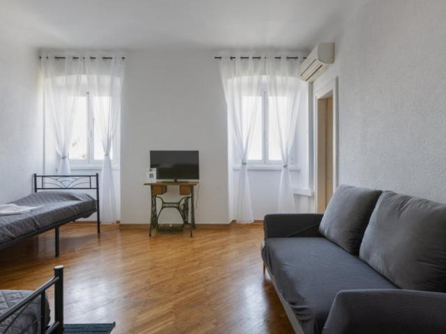 1 camere da letto, Trieste Trieste 103013090