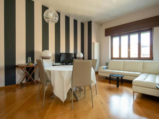 1 camere da letto, Verona Verona 37122 LS104843302
